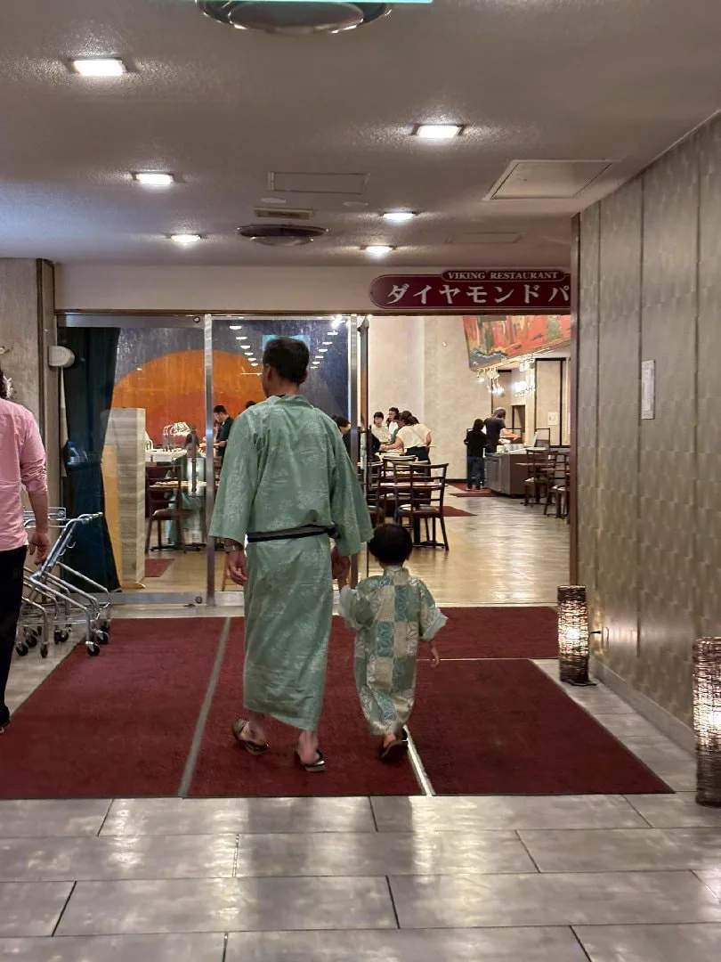 伊香保大酒店值得住嗎?黃金之湯客房、日歸館休業與低價方案怎麼選