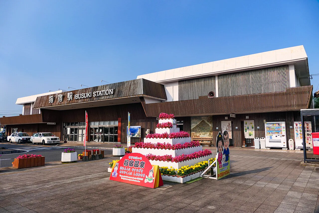 鹿兒島到指宿怎麼去？指宿之玉手箱、普通列車與鹿兒島機場直達巴士一次分清