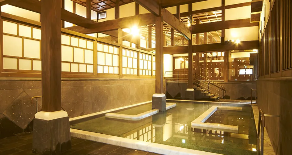 山鹿溫泉櫻湯建築