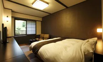 草津溫泉湯畑,木之葉距離湯畑約15分鐘步行,亦有指定晚間接駁