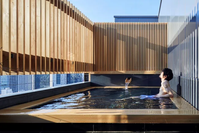 ONSEN RYOKAN 由縁 新宿18樓天然溫泉露天浴池官方
