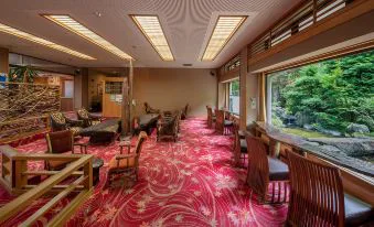 奧飛驒低預算私人湯旅館怎麼選?訂房平台 可訂旅館岐山、中村館、中尾平比較