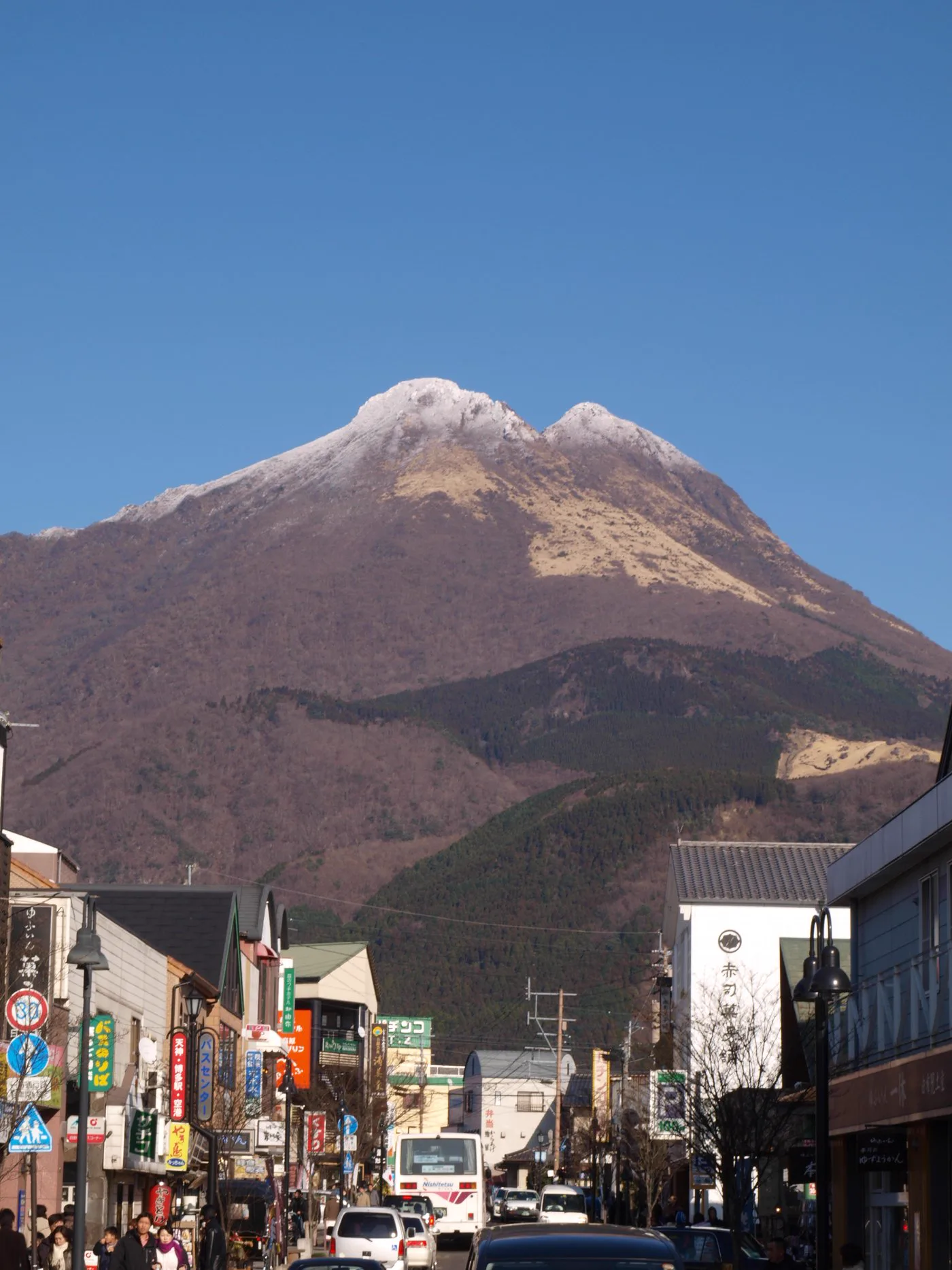 黑川溫泉（こうの）湯值得住嗎？全9室都有房內掛流，162cm站立式深水浴（立湯，站著浸泡的深水池）才是最大差異