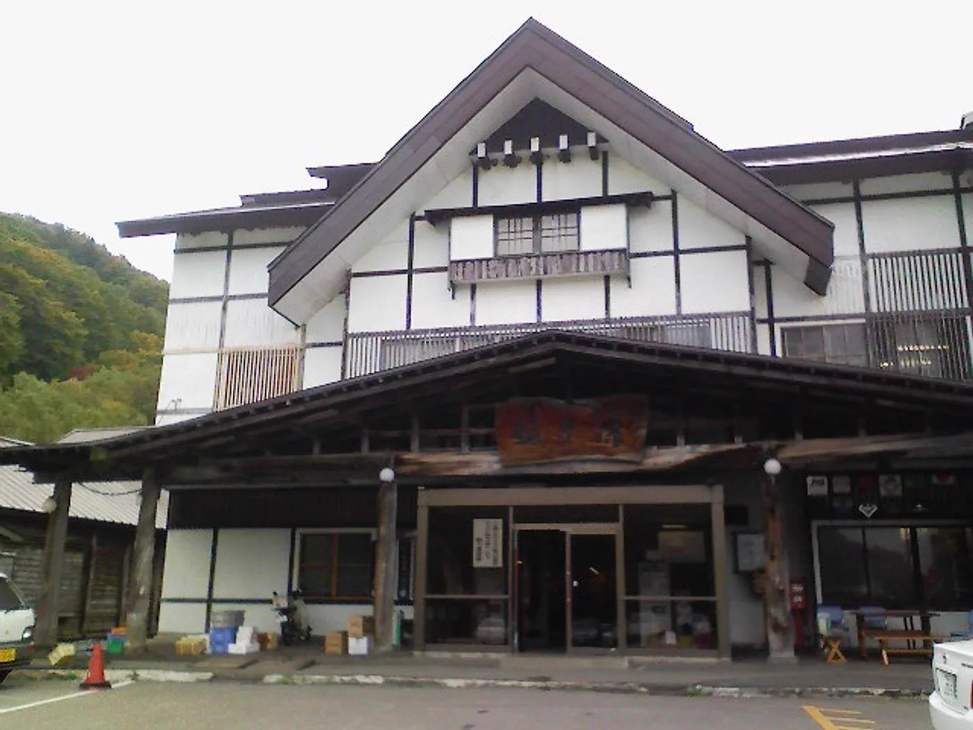 晝神溫泉日歸怎麼選？湯 ～ 昼神（湯ったり～な昼神） vs （ひるがみの）森 vs 阿智之里（ひるがみ）：2026票價、泉質、交通與星空前安排