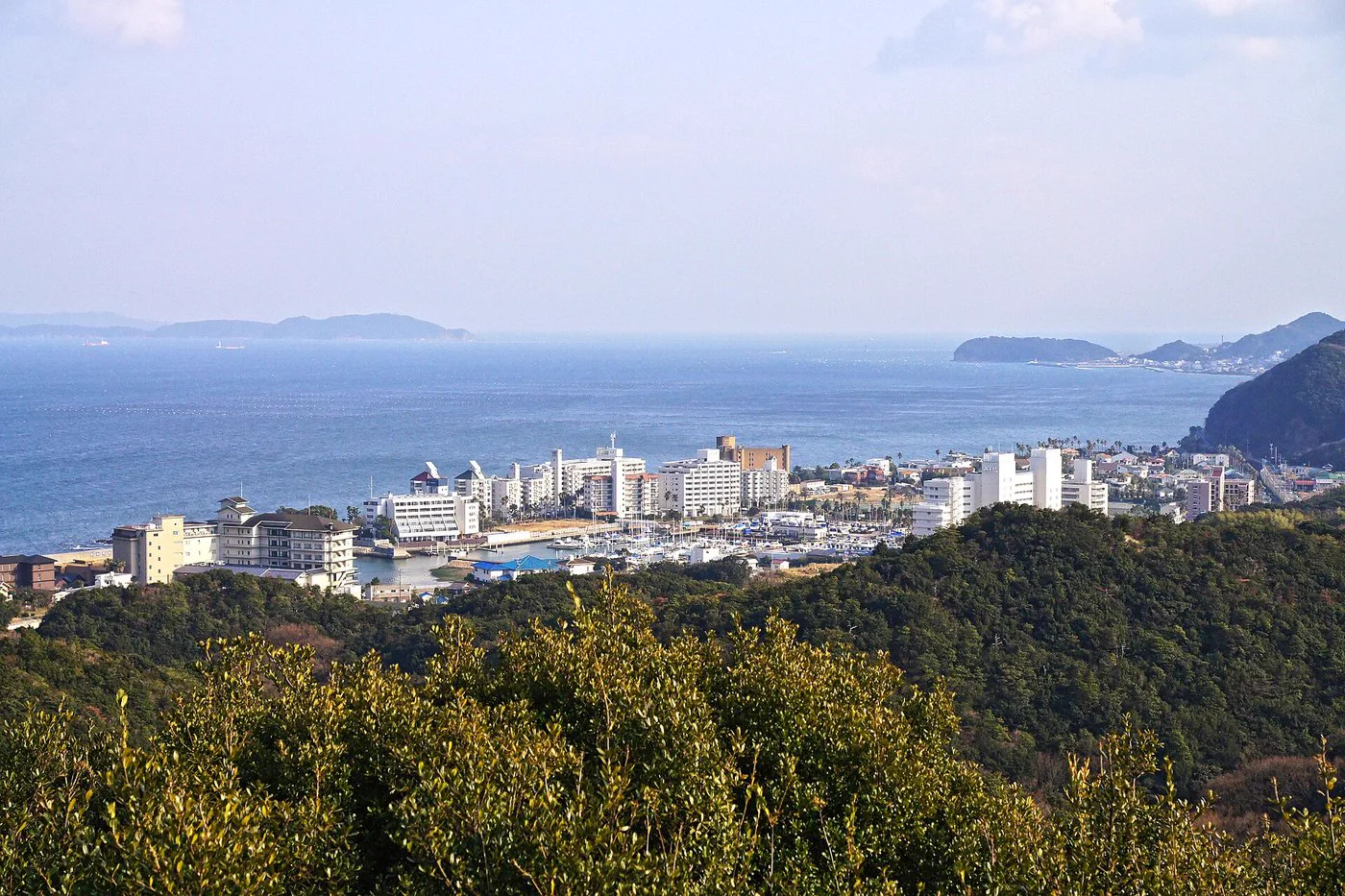 山鹿・平山溫泉無車住宿怎麼選？山鹿市街與平山交通取捨