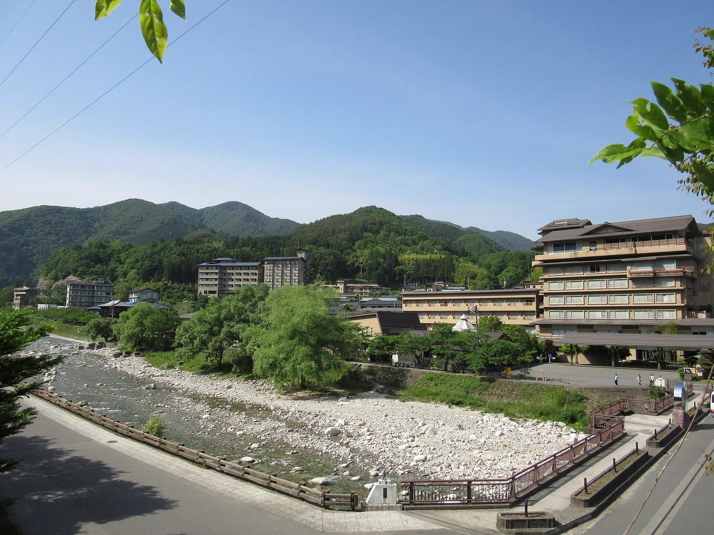 琴参閣值得住嗎？讃水館 vs 飛天館