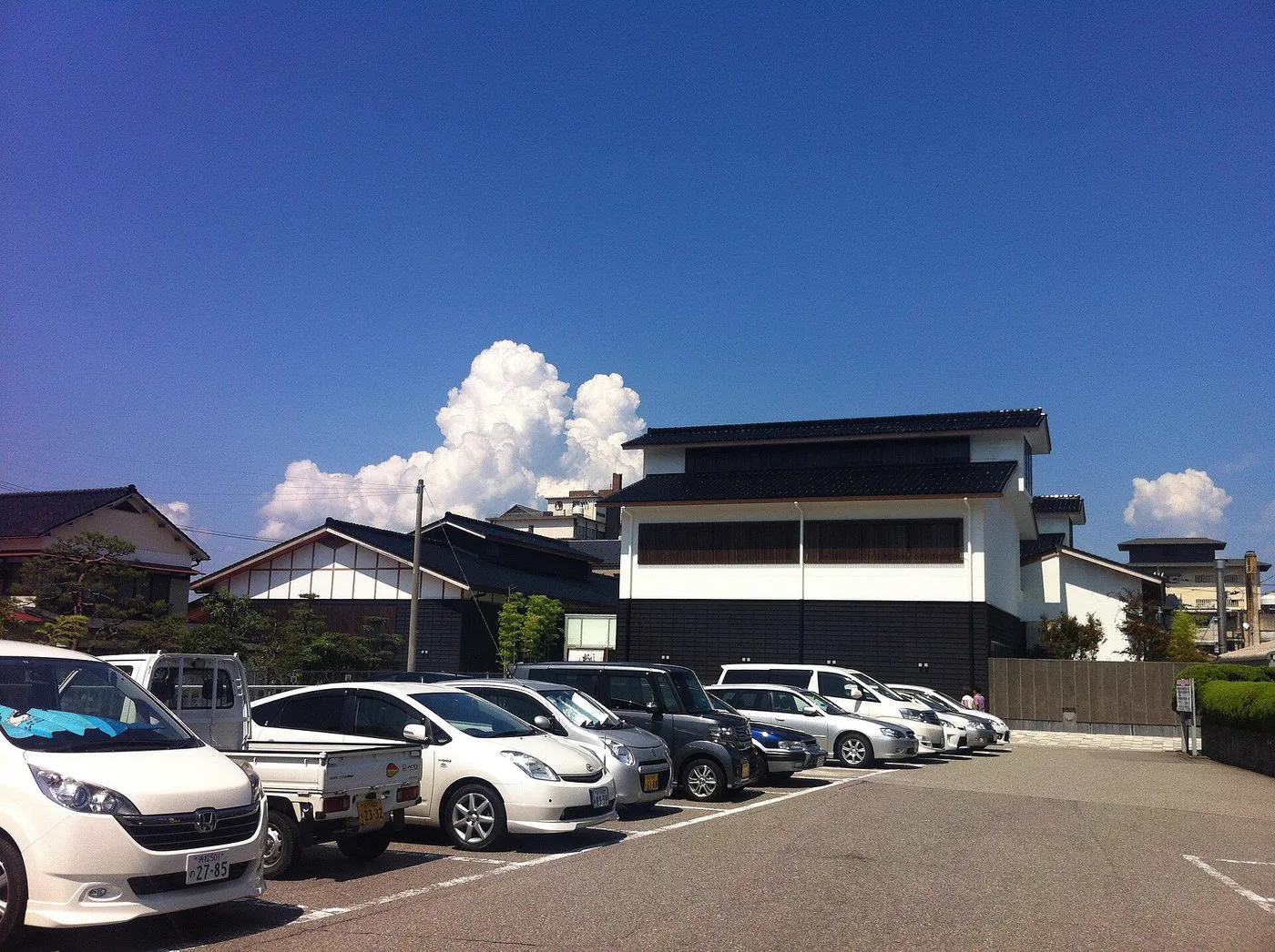 九州退房後最後一湯怎麼排？別府、由布院、嬉野、武雄、鹿兒島中央寄存行李與搭車前泡湯攻略