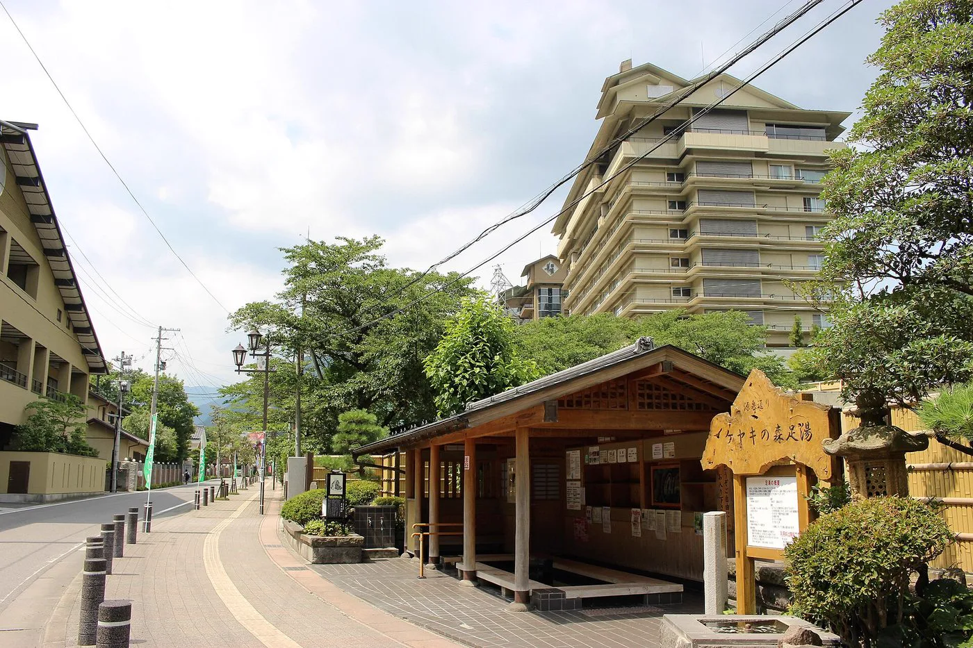 金澤到和倉溫泉怎麼去？2026能登（かがり）火、普通列車與車站到溫泉街最後一段