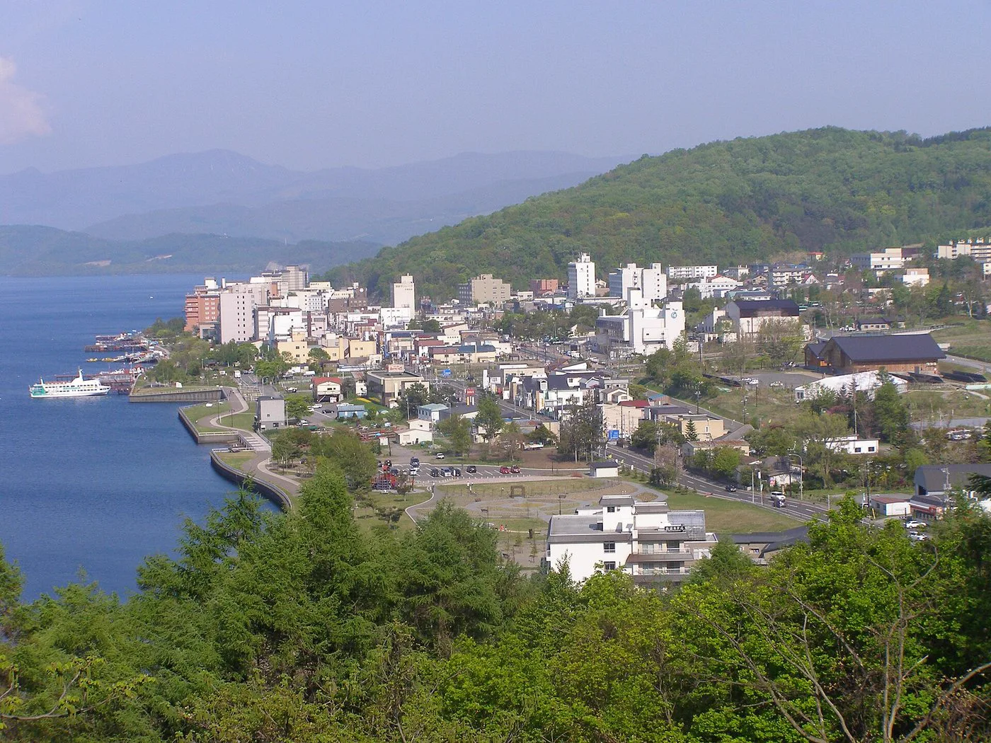 洞爺湖溫泉怎麼去？札幌、新千歲機場出發，直達巴士、JR洞爺站與最後26分鐘一次分清