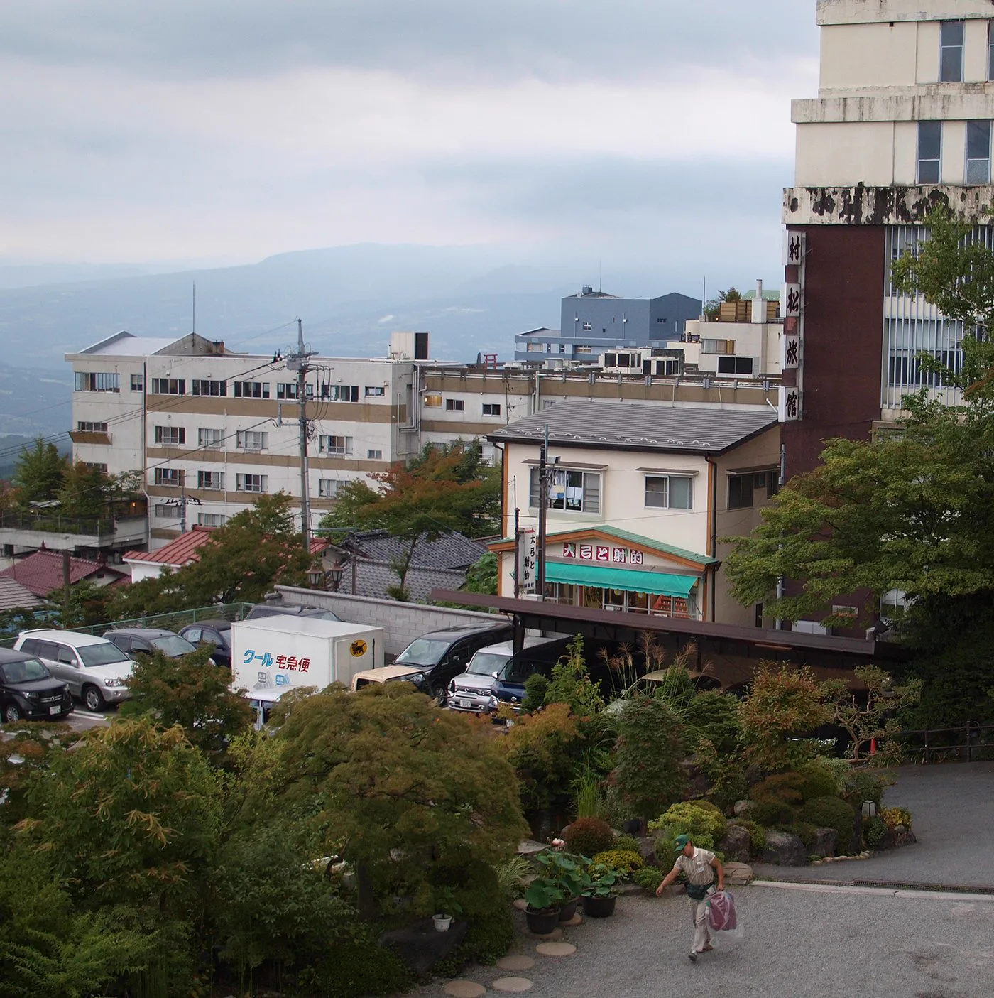 玉造溫泉 Hotel 玉泉值得住嗎？大型天然泉、掛流私人包場與2025翻新房型怎麼選