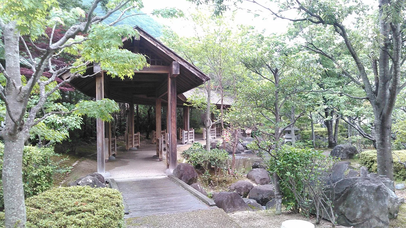 加賀溫泉鄉怎麼去？金澤、小松機場與加賀溫泉站進山代、山中、片山津、粟津